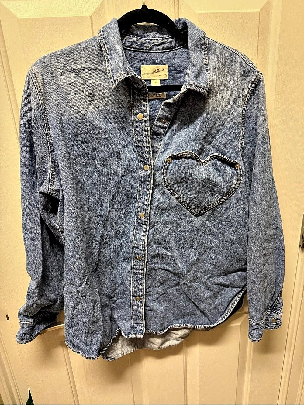 Universal Threads button down with heart pocket